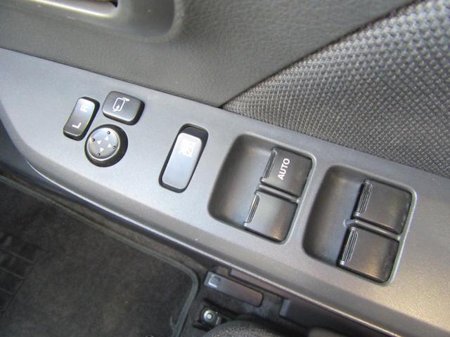 ワゴンＲ ＦＸリミテッド　アイドリングストップ・ナビ・ＴＶ・ＣＤ・スマートキー・プッシュスタート・オートエアコン・ベンチシート・ウィンカーミラー・ＨＩＤライト・アルミホイール（30枚目）