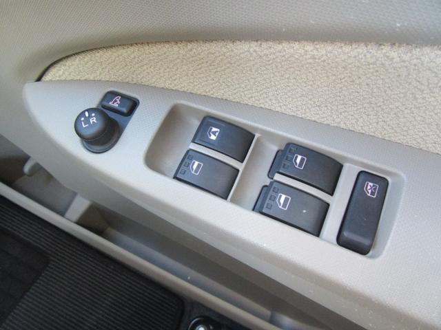 ムーヴ X SA ナビ・TV・エコアイドル・横滑り防止装置・衝突被害軽減ブレーキ・スマートキー・プッシュスタート・オートエアコン・ベンチシート・ETC・電動格納ミラー・アルミホイール(31枚目)