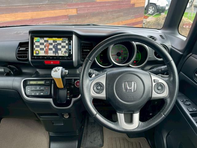 N-BOX G・ターボパッケージ 両側電動スライドドア ナビ ETC バックカメラ スマートキー2個(17枚目)