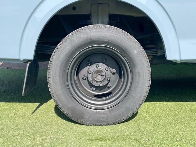 デリカカーゴ ロングフラットフロアDX 全塗装済み(14枚目)