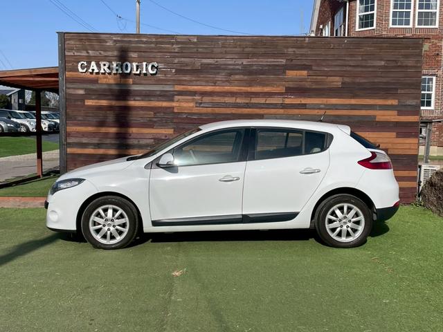 メガーヌ プレミアムライン　ＥＴＣ（4枚目）