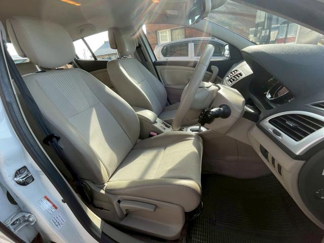 メガーヌ プレミアムライン　ＥＴＣ（18枚目）