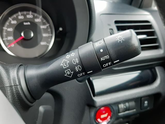 フォレスター ２．０ｉ－Ｌ　４ＷＤ　６速ＭＴ　ガナドールマフラー　社外ナビ　　柿本インテークチャンバー　ＳＴＩタワーバー　ＳＴＩアルミペダル　バックカメラ　電動シート　シートヒーター　Ｂｌｕｅｔｏｏｔｈ　ＥＴＣ　横滑り防止装置　ＨＩＤ（45枚目）