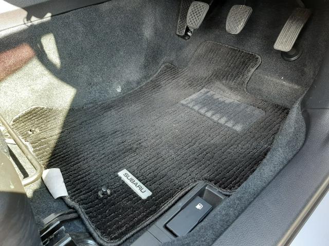 インプレッサスポーツ １．６ｉ　４ＷＤ　５速マニュアル　ストラーダナビ　バックカメラ　Ｂｌｕｅｔｏｏｔｈ　ハンズフリー　ＥＴＣ　横滑り防止装置（ＶＤＣ）禁煙車　純正フロアマット　ＵＳＢ接続　ライトレベライザー　キーレスキー（スペアキー付）（21枚目）