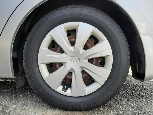 インプレッサスポーツ １．６ｉ　４ＷＤ　５速マニュアル　ストラーダナビ　バックカメラ　Ｂｌｕｅｔｏｏｔｈ　ハンズフリー　ＥＴＣ　横滑り防止装置（ＶＤＣ）禁煙車　純正フロアマット　ＵＳＢ接続　ライトレベライザー　キーレスキー（スペアキー付）（49枚目）