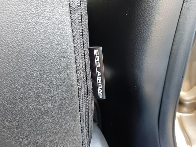 インプレッサスポーツ ２．０ｉアイサイト　アクティブスタイル　４ＷＤ　サンルーフ　電動シート　アダプティブクルーズコントロール　ルーフレール　ハーフレザー席　ＥＴＣ　パドルシフト　禁煙車　スマートキー　プッシュスタート　寒冷地仕様　ＨＩＤライト　リアフォグ　専用１７ＡＷ（41枚目）