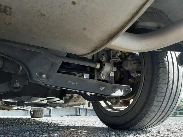 インプレッサスポーツ ２．０ｉアイサイト　アクティブスタイル　４ＷＤ　サンルーフ　電動シート　アダプティブクルーズコントロール　ルーフレール　ハーフレザー席　ＥＴＣ　パドルシフト　禁煙車　スマートキー　プッシュスタート　寒冷地仕様　ＨＩＤライト　リアフォグ　専用１７ＡＷ（55枚目）