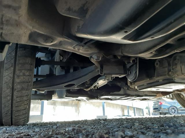 インプレッサスポーツ ２．０ｉアイサイト　アクティブスタイル　４ＷＤ　サンルーフ　電動シート　アダプティブクルーズコントロール　ルーフレール　ハーフレザー席　ＥＴＣ　パドルシフト　禁煙車　スマートキー　プッシュスタート　寒冷地仕様　ＨＩＤライト　リアフォグ　専用１７ＡＷ（58枚目）