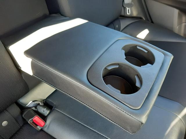 インプレッサスポーツ ２．０ｉアイサイト　アクティブスタイル　４ＷＤ　サンルーフ　電動シート　アダプティブクルーズコントロール　ルーフレール　ハーフレザー席　ＥＴＣ　パドルシフト　禁煙車　スマートキー　プッシュスタート　寒冷地仕様　ＨＩＤライト　リアフォグ　専用１７ＡＷ（73枚目）