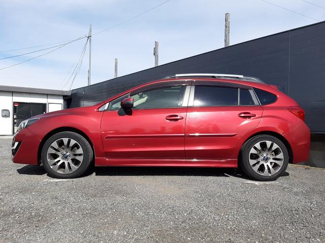 インプレッサスポーツ ２．０ｉアイサイト　アクティブスタイル　サンルーフ　ルーフレール　本革シート　シートヒーター　電動シート　純正ＳＤナビ　バックカメラ　Ｂｌｕｅｔｏｏｔｈ　プッシュスタート（スマートキー　ＥＴＣ　パドルシフト　アダプティブクルーズコントロール（5枚目）