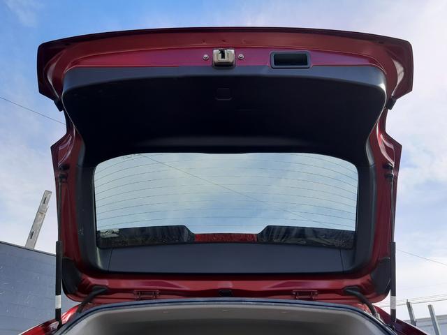 インプレッサスポーツ ２．０ｉアイサイト　アクティブスタイル　サンルーフ　ルーフレール　本革シート　シートヒーター　電動シート　純正ＳＤナビ　バックカメラ　Ｂｌｕｅｔｏｏｔｈ　プッシュスタート（スマートキー　ＥＴＣ　パドルシフト　アダプティブクルーズコントロール（30枚目）