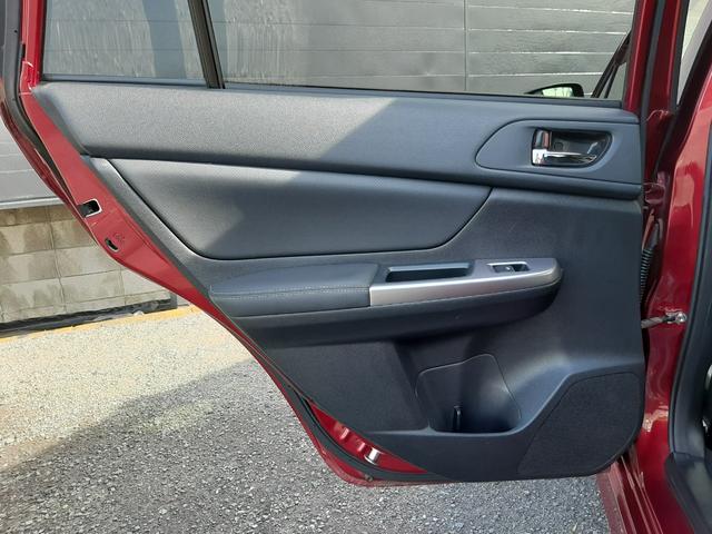 インプレッサスポーツ ２．０ｉアイサイト　アクティブスタイル　サンルーフ　ルーフレール　本革シート　シートヒーター　電動シート　純正ＳＤナビ　バックカメラ　Ｂｌｕｅｔｏｏｔｈ　プッシュスタート（スマートキー　ＥＴＣ　パドルシフト　アダプティブクルーズコントロール（32枚目）