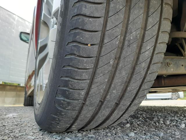 インプレッサスポーツ ２．０ｉアイサイト　アクティブスタイル　サンルーフ　ルーフレール　本革シート　シートヒーター　電動シート　純正ＳＤナビ　バックカメラ　Ｂｌｕｅｔｏｏｔｈ　プッシュスタート（スマートキー　ＥＴＣ　パドルシフト　アダプティブクルーズコントロール（62枚目）