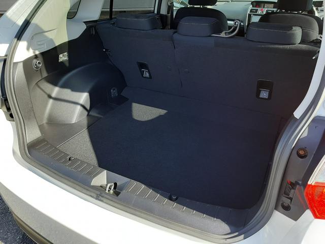 インプレッサスポーツ ２．０ｉアイサイト　プラウドエディション　４ＷＤ　純正ナビ　バックカメラ　ドライブレコーダー　電動シート　Ｂｌｕｅｔｏｏｔｈ　ハンズフリー　アダプティブクルーズコントロール　プッシュスタート　禁煙車　寒冷地仕様　ＨＩＤライト　パドルシフト　フルセグ（13枚目）