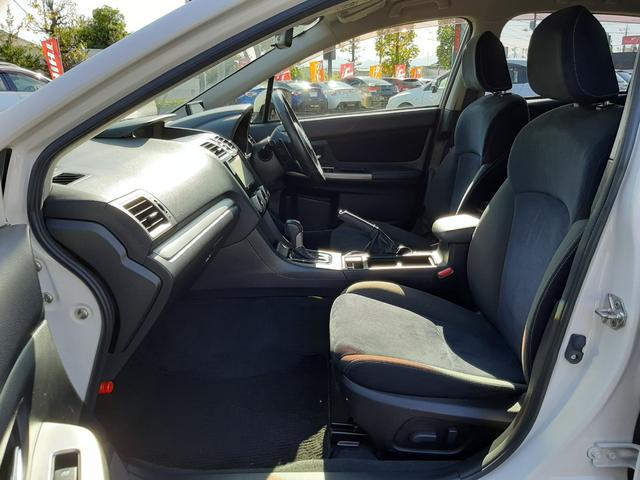 インプレッサスポーツ ２．０ｉアイサイト　プラウドエディション　４ＷＤ　純正ナビ　バックカメラ　ドライブレコーダー　電動シート　Ｂｌｕｅｔｏｏｔｈ　ハンズフリー　アダプティブクルーズコントロール　プッシュスタート　禁煙車　寒冷地仕様　ＨＩＤライト　パドルシフト　フルセグ（14枚目）