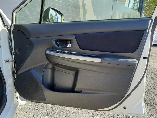 インプレッサスポーツ ２．０ｉアイサイト　プラウドエディション　４ＷＤ　純正ナビ　バックカメラ　ドライブレコーダー　電動シート　Ｂｌｕｅｔｏｏｔｈ　ハンズフリー　アダプティブクルーズコントロール　プッシュスタート　禁煙車　寒冷地仕様　ＨＩＤライト　パドルシフト　フルセグ（28枚目）