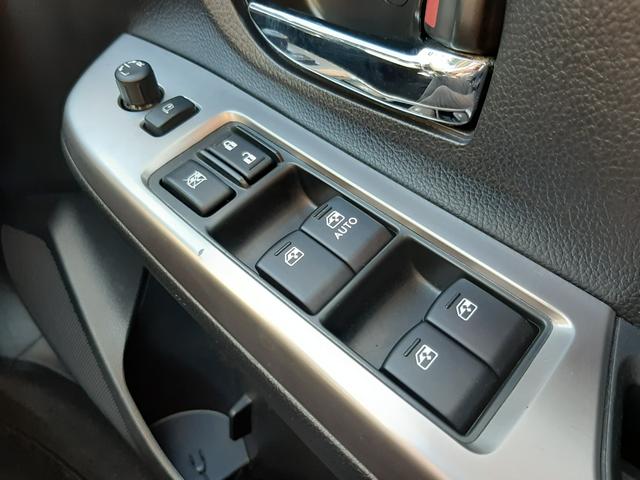 インプレッサスポーツ ２．０ｉアイサイト　プラウドエディション　４ＷＤ　純正ナビ　バックカメラ　ドライブレコーダー　電動シート　Ｂｌｕｅｔｏｏｔｈ　ハンズフリー　アダプティブクルーズコントロール　プッシュスタート　禁煙車　寒冷地仕様　ＨＩＤライト　パドルシフト　フルセグ（46枚目）