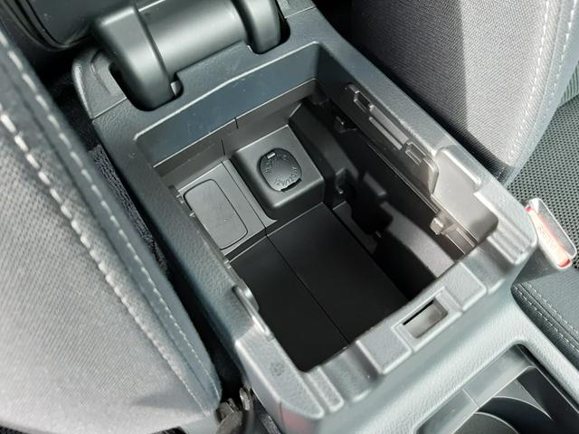 XV 2.0i-L アイサイト 4WD カロッツェリアナビ バックカメラ 電動シート ルーフレール Bluetooth アダプティブクルーズコントロール パドルシフト サイド&カーテンエアバック ETC 禁煙車 寒冷地仕様 HIDライト(71枚目)