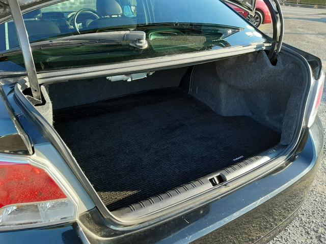 インプレッサＧ４ ２．０ｉ－Ｓ　ＳＴＩフロントリップ　電動シート　ハーフレザー　アルパインオーディオ　プッシュスタート　ＥＴＣ　Ｂｌｕｅｔｏｏｔｈ　ＨＩＤライト　フォグランプ　寒冷地仕様　メッシュグリル　横滑り防止装置　デュアルＡＣ（16枚目）