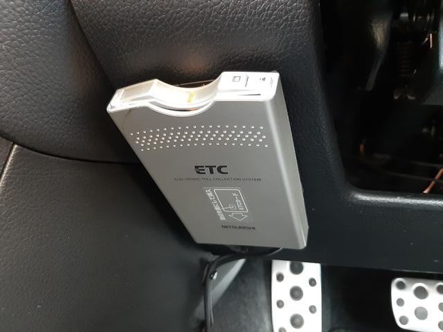 インプレッサＧ４ ２．０ｉ－Ｓ　ＳＴＩフロントリップ　電動シート　ハーフレザー　アルパインオーディオ　プッシュスタート　ＥＴＣ　Ｂｌｕｅｔｏｏｔｈ　ＨＩＤライト　フォグランプ　寒冷地仕様　メッシュグリル　横滑り防止装置　デュアルＡＣ（21枚目）