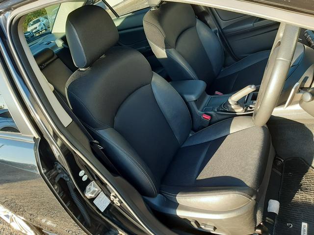 インプレッサＧ４ ２．０ｉ－Ｓ　ＳＴＩフロントリップ　電動シート　ハーフレザー　アルパインオーディオ　プッシュスタート　ＥＴＣ　Ｂｌｕｅｔｏｏｔｈ　ＨＩＤライト　フォグランプ　寒冷地仕様　メッシュグリル　横滑り防止装置　デュアルＡＣ（34枚目）