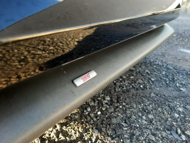 インプレッサＧ４ ２．０ｉ－Ｓ　ＳＴＩフロントリップ　電動シート　ハーフレザー　アルパインオーディオ　プッシュスタート　ＥＴＣ　Ｂｌｕｅｔｏｏｔｈ　ＨＩＤライト　フォグランプ　寒冷地仕様　メッシュグリル　横滑り防止装置　デュアルＡＣ（64枚目）