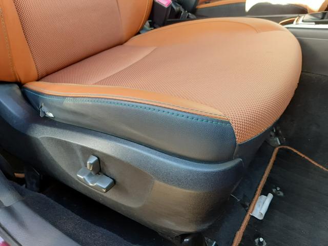 エクシーガクロスオーバー７ ２．５ｉアイサイト　４ＷＤ　カロッツェリアナビ　タンレザー調シート　電動シート　シートヒーター　ルーフレール　禁煙車　アダプティブクルーズコントロール　バックカメラ　Ｂｌｕｅｔｏｏｔｈ　ＥＴＣ　パドルシフト　スマートキー（22枚目）