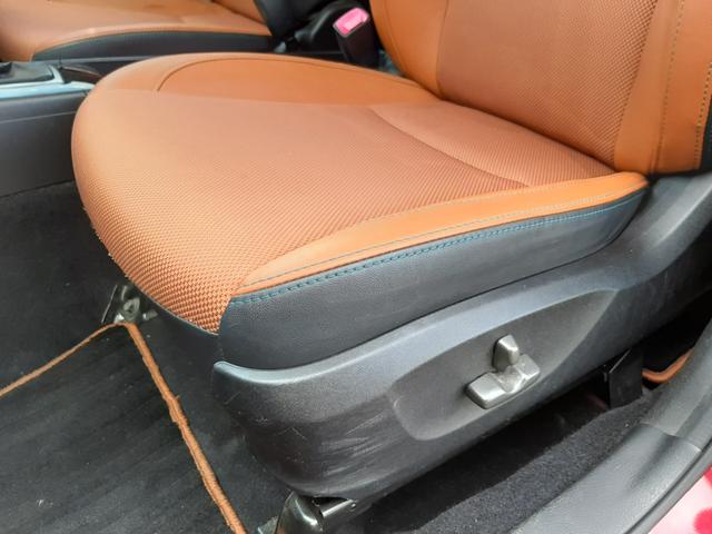 エクシーガクロスオーバー７ ２．５ｉアイサイト　４ＷＤ　カロッツェリアナビ　タンレザー調シート　電動シート　シートヒーター　ルーフレール　禁煙車　アダプティブクルーズコントロール　バックカメラ　Ｂｌｕｅｔｏｏｔｈ　ＥＴＣ　パドルシフト　スマートキー（40枚目）