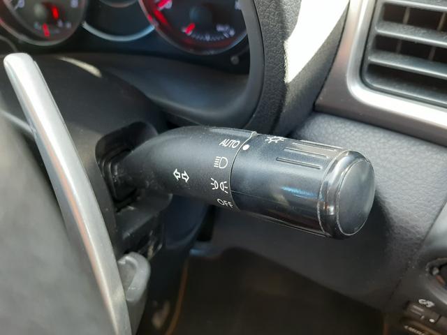 エクシーガクロスオーバー７ ２．５ｉアイサイト　４ＷＤ　カロッツェリアナビ　タンレザー調シート　電動シート　シートヒーター　ルーフレール　禁煙車　アダプティブクルーズコントロール　バックカメラ　Ｂｌｕｅｔｏｏｔｈ　ＥＴＣ　パドルシフト　スマートキー（43枚目）