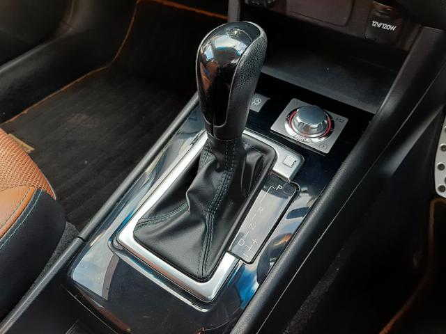 エクシーガクロスオーバー７ ２．５ｉアイサイト　４ＷＤ　カロッツェリアナビ　タンレザー調シート　電動シート　シートヒーター　ルーフレール　禁煙車　アダプティブクルーズコントロール　バックカメラ　Ｂｌｕｅｔｏｏｔｈ　ＥＴＣ　パドルシフト　スマートキー（47枚目）