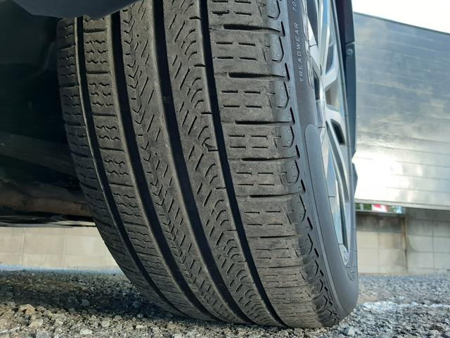 エクシーガクロスオーバー７ ２．５ｉアイサイト　４ＷＤ　カロッツェリアナビ　タンレザー調シート　電動シート　シートヒーター　ルーフレール　禁煙車　アダプティブクルーズコントロール　バックカメラ　Ｂｌｕｅｔｏｏｔｈ　ＥＴＣ　パドルシフト　スマートキー（60枚目）