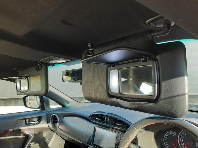 BRZ S 6速MT HKSマフラー BLITZエアクリーナー/サクションパイプ STIタワーバー リアスポイラー バックカメラ Bluetooth ETC プッシュスタート ハーフレザー 禁煙車 HIDライト(67枚目)