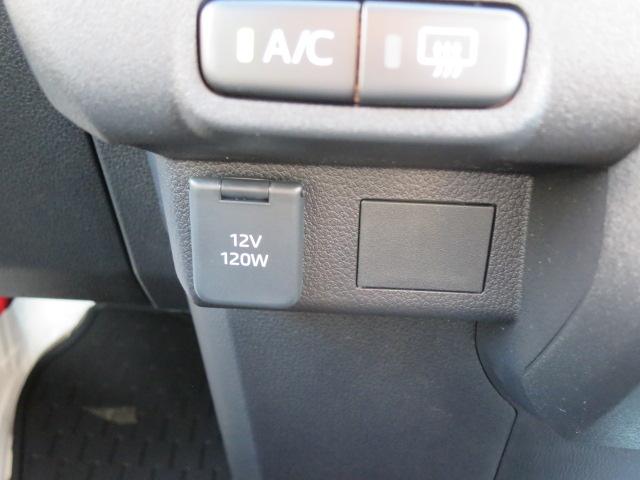 ハイゼットカーゴ ＤＸ　ＡＴ　衝突被害軽減システム　クリアランスソナー　両側スライドドア　アイドリングストップ　オートライト　ＥＳＣ　エアコン　パワーウィンドウ　運転席エアバッグ　助手席エアバッグ（7枚目）