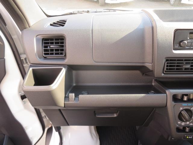 ハイゼットカーゴ ＤＸ　ＡＴ　衝突被害軽減システム　クリアランスソナー　両側スライドドア　アイドリングストップ　オートライト　ＥＳＣ　エアコン　パワーウィンドウ　運転席エアバッグ　助手席エアバッグ（9枚目）