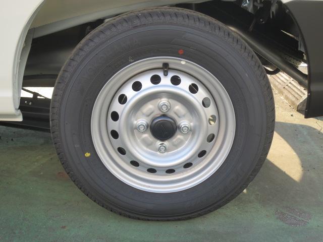 ハイゼットカーゴ ＤＸ　ＡＴ　衝突被害軽減システム　クリアランスソナー　両側スライドドア　アイドリングストップ　オートライト　ＥＳＣ　エアコン　パワーウィンドウ　運転席エアバッグ　助手席エアバッグ（23枚目）