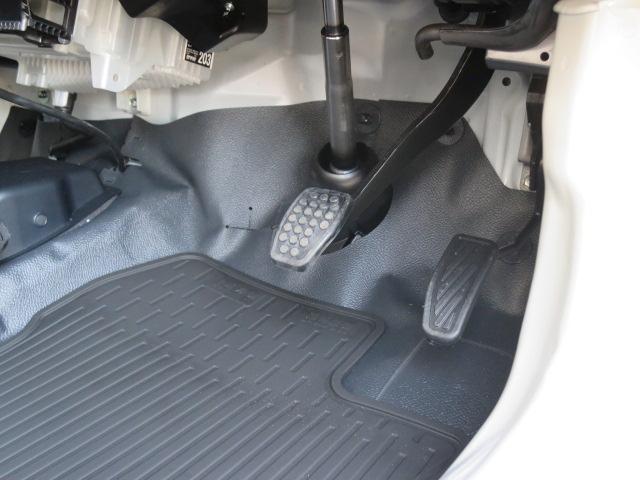 ハイゼットカーゴ ＤＸ　ＡＴ　衝突被害軽減システム　クリアランスソナー　両側スライドドア　アイドリングストップ　オートライト　ＥＳＣ　エアコン　パワーウィンドウ　運転席エアバッグ　助手席エアバッグ（35枚目）