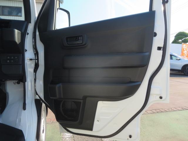 ハイゼットカーゴ ＤＸ　ＡＴ　衝突被害軽減システム　クリアランスソナー　両側スライドドア　アイドリングストップ　オートライト　ＥＳＣ　エアコン　パワーウィンドウ　運転席エアバッグ　助手席エアバッグ（38枚目）