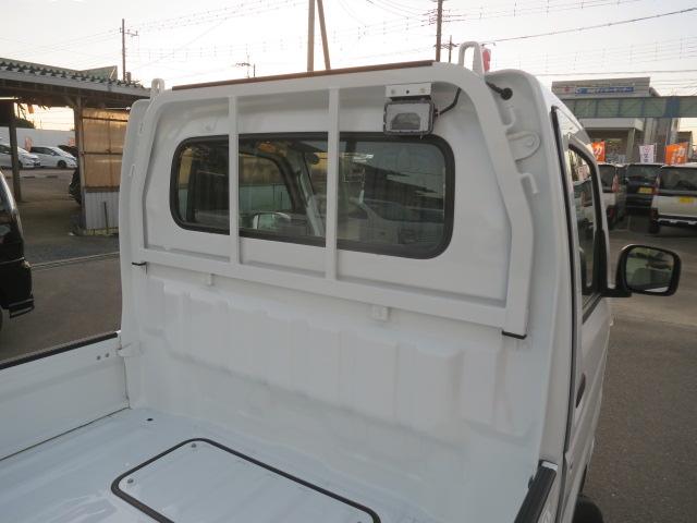 ミニキャブトラック みのり　４ＷＤ　軽トラック　ＭＴ　衝突被害軽減システム　クリアランスソナー　レーンアシスト　アイドリングストップ　ＥＳＣ　エアコン　パワーウィンドウ　ＤＣＢＳ　横滑り防止　パートタイム４ＷＤ　エアバッグ（30枚目）