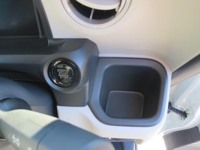 Ｎ－ＢＯＸ ベースグレード　両側スライド・片側電動　クリアランスソナー　オートクルーズコントロール　レーンアシスト　衝突被害軽減システム　オートライト　ＬＥＤヘッドランプ　スマートキー　アイドリングストップ　電動格納ミラー（6枚目）