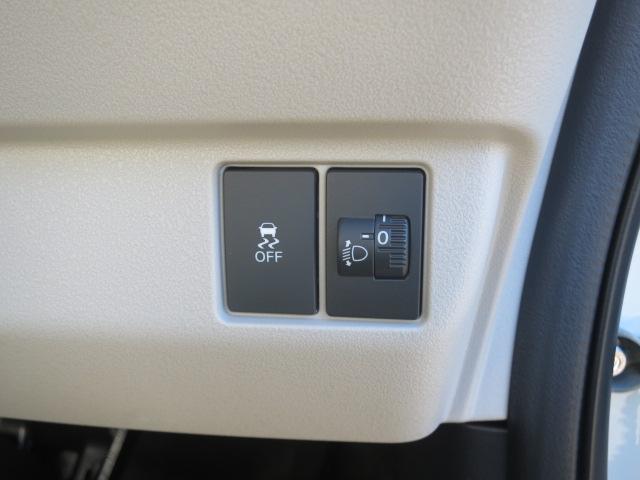 Ｎ－ＢＯＸ ベースグレード　両側スライド・片側電動　クリアランスソナー　オートクルーズコントロール　レーンアシスト　衝突被害軽減システム　オートライト　ＬＥＤヘッドランプ　スマートキー　アイドリングストップ　電動格納ミラー（8枚目）