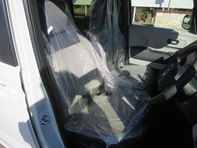 Ｎ－ＢＯＸ ベースグレード　両側スライド・片側電動　クリアランスソナー　オートクルーズコントロール　レーンアシスト　衝突被害軽減システム　オートライト　ＬＥＤヘッドランプ　スマートキー　アイドリングストップ　電動格納ミラー（28枚目）