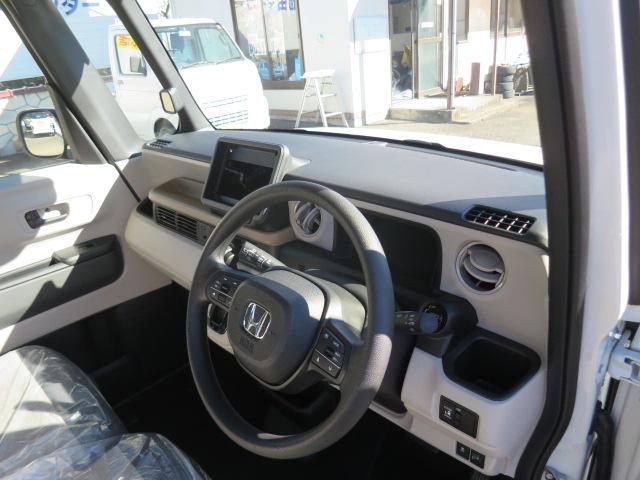 Ｎ－ＢＯＸ ベースグレード　両側スライド・片側電動　クリアランスソナー　オートクルーズコントロール　レーンアシスト　衝突被害軽減システム　オートライト　ＬＥＤヘッドランプ　スマートキー　アイドリングストップ　電動格納ミラー（33枚目）