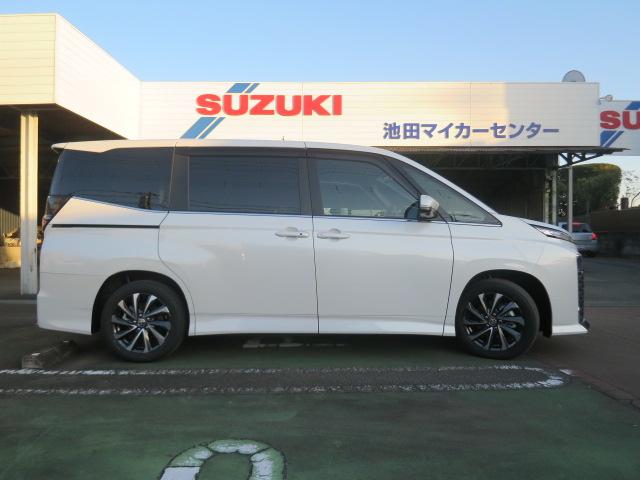 ヴォクシー ハイブリッドS-Z 全周囲カメラ ナビ TV オートクルーズコントロール パークアシスト 衝突被害軽減システム 両側電動スライドドア オートマチックハイビーム LEDヘッドランプ 電動リアゲート スマートキー(14枚目)