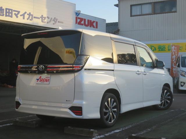 ヴォクシー ハイブリッドS-Z 全周囲カメラ ナビ TV オートクルーズコントロール パークアシスト 衝突被害軽減システム 両側電動スライドドア オートマチックハイビーム LEDヘッドランプ 電動リアゲート スマートキー(15枚目)