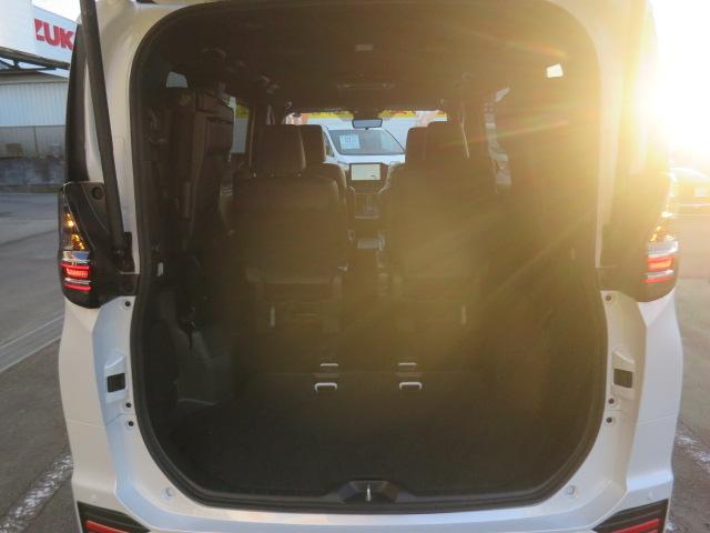 ヴォクシー ハイブリッドS-Z 全周囲カメラ ナビ TV オートクルーズコントロール パークアシスト 衝突被害軽減システム 両側電動スライドドア オートマチックハイビーム LEDヘッドランプ 電動リアゲート スマートキー(29枚目)