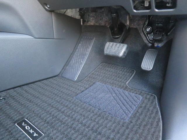 ヴォクシー ハイブリッドS-Z 全周囲カメラ ナビ TV オートクルーズコントロール パークアシスト 衝突被害軽減システム 両側電動スライドドア オートマチックハイビーム LEDヘッドランプ 電動リアゲート スマートキー(67枚目)