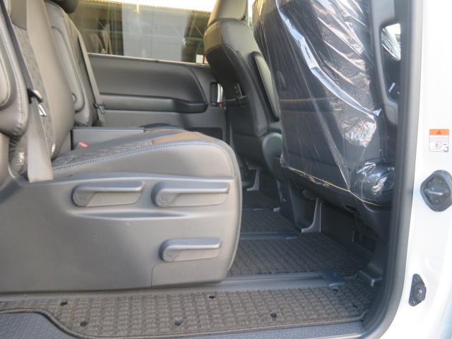 ヴォクシー ハイブリッドS-Z 全周囲カメラ ナビ TV オートクルーズコントロール パークアシスト 衝突被害軽減システム 両側電動スライドドア オートマチックハイビーム LEDヘッドランプ 電動リアゲート スマートキー(74枚目)