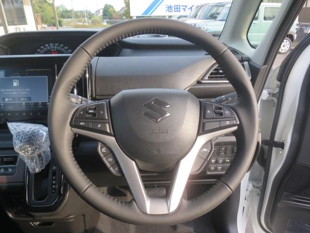 ソリオバンディット ハイブリッドＭＶ　全周囲カメラ　ナビ　ＴＶ　クリアランスソナー　オートクルーズコントロール　レーンアシスト　衝突被害軽減システム　両側電動スライドドア　オートライト　ＬＥＤヘッドランプ　スマートキー（3枚目）