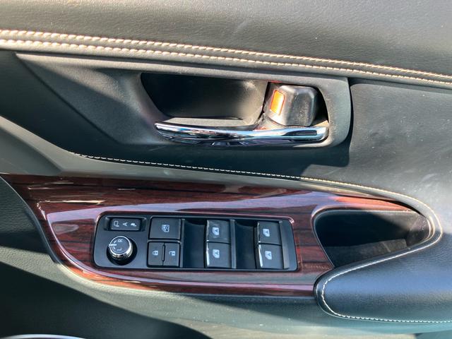 ハリアー 　電動リアゲード　イージークローザー　ＥＴＣ搭載　レーンアシスト　オートライト　パークアシスト　ドライブレコーダー　Ｂｌｕｅｔｏｏｔｈ　バックカメラ（33枚目）