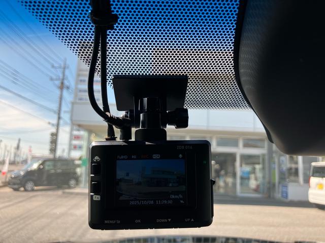 ハリアー 　電動リアゲード　イージークローザー　ＥＴＣ搭載　レーンアシスト　オートライト　パークアシスト　ドライブレコーダー　Ｂｌｕｅｔｏｏｔｈ　バックカメラ（53枚目）